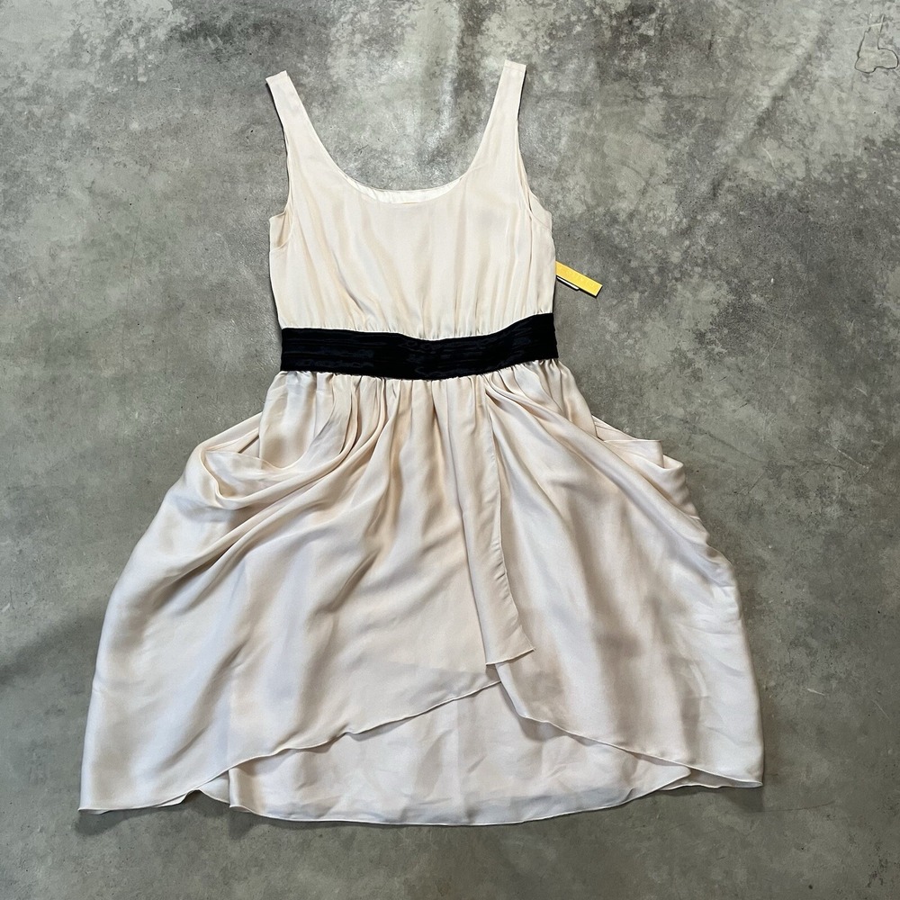 Alice + Olivia Addy Silk Dress Size XS Ivory Black Draped Skirt Cocktail NWT